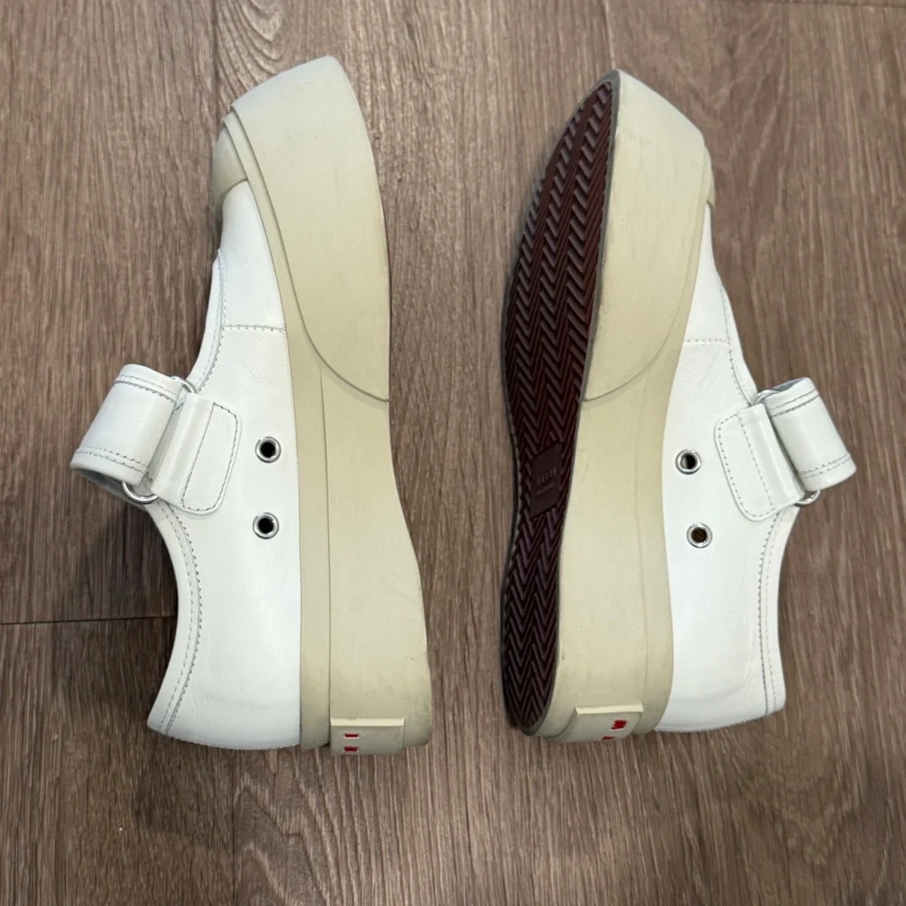 Marni White Mary Jane Shoes - Picture 4 of 11
